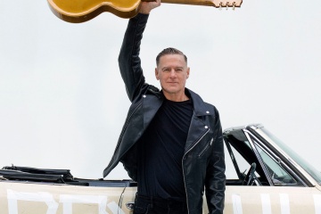 bryanadams-web.jpg