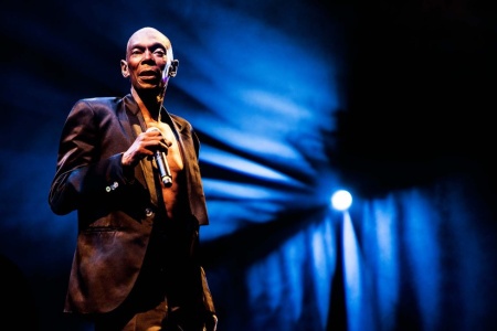 faithless-11-5a70988b78427.jpg